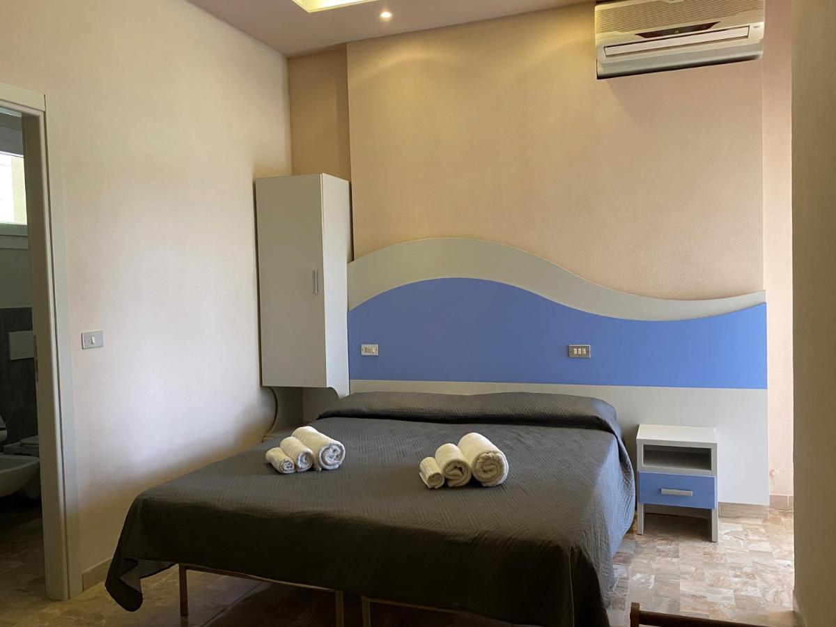 Hotel Moderno - Bed & Breakfast Cervia Ngoại thất bức ảnh