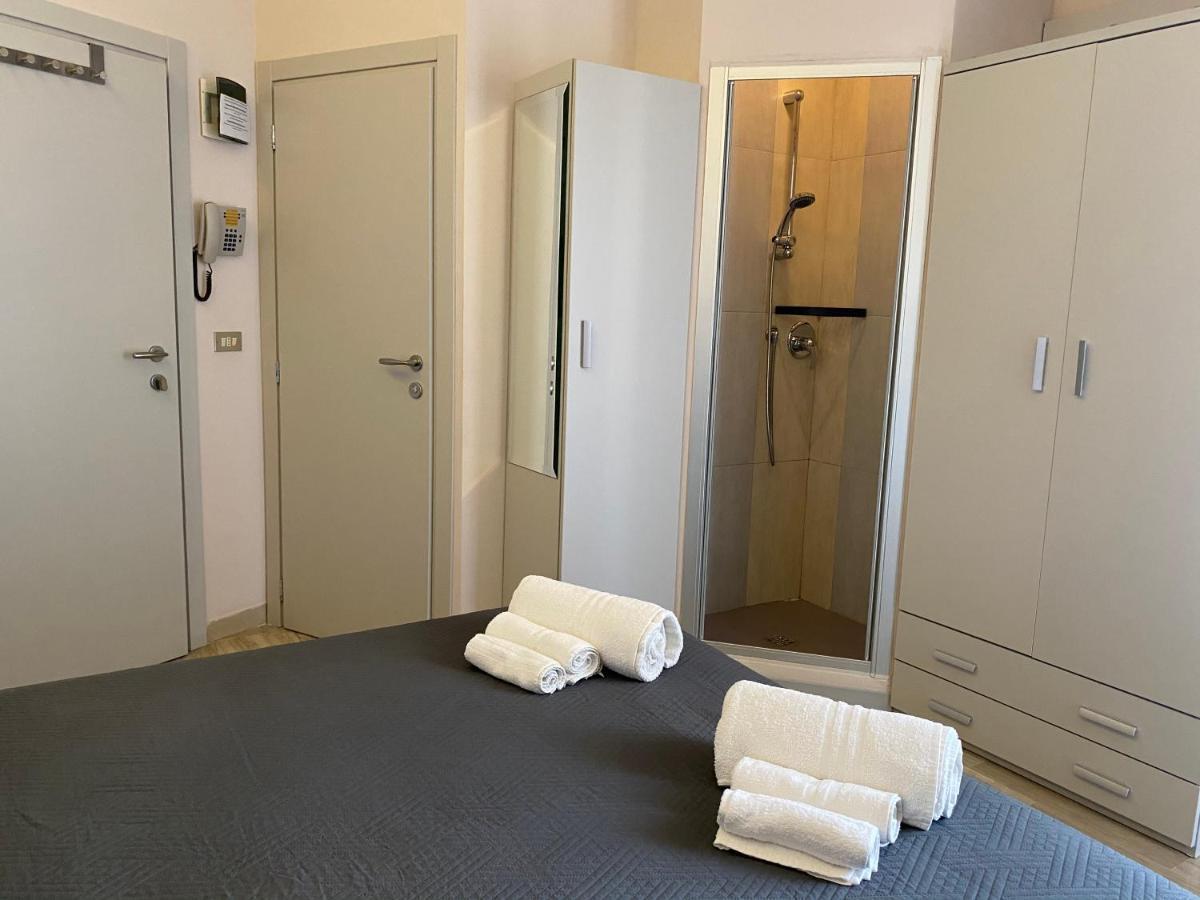 Hotel Moderno - Bed & Breakfast Cervia Ngoại thất bức ảnh