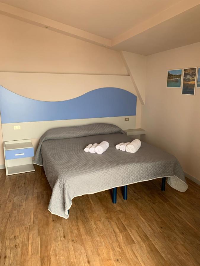 Hotel Moderno - Bed & Breakfast Cervia Ngoại thất bức ảnh