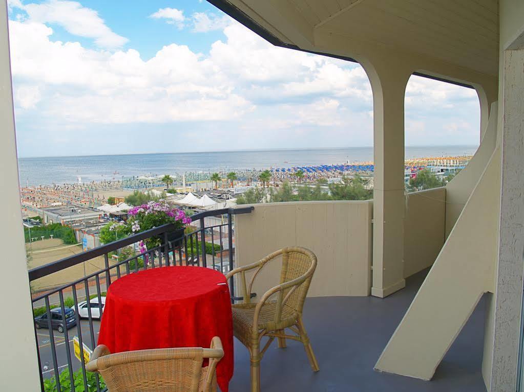 Hotel Moderno - Bed & Breakfast Cervia Ngoại thất bức ảnh
